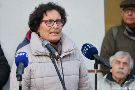 Javno pismo ministrici za zdravje in miren shod v podporo zoper ukinitvi Nujne medicinske pomoči Kamnik (41)